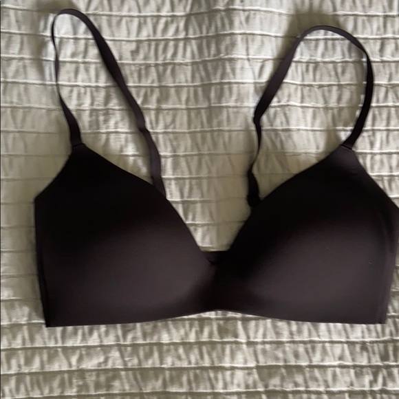 Lululemon Take shape bra 36-C - Picture 7 of 7